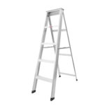STEP LADDER